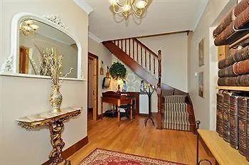 Pembroke House Bed & Breakfast Galway