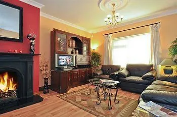 Pembroke House Bed & Breakfast Galway