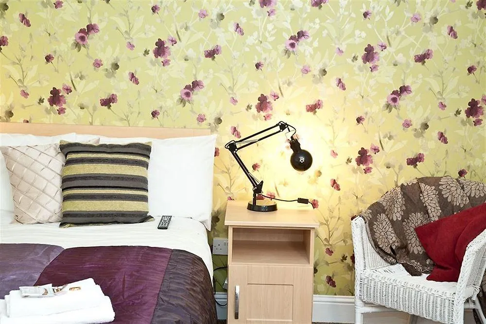 Pembroke House Bed & Breakfast Galway