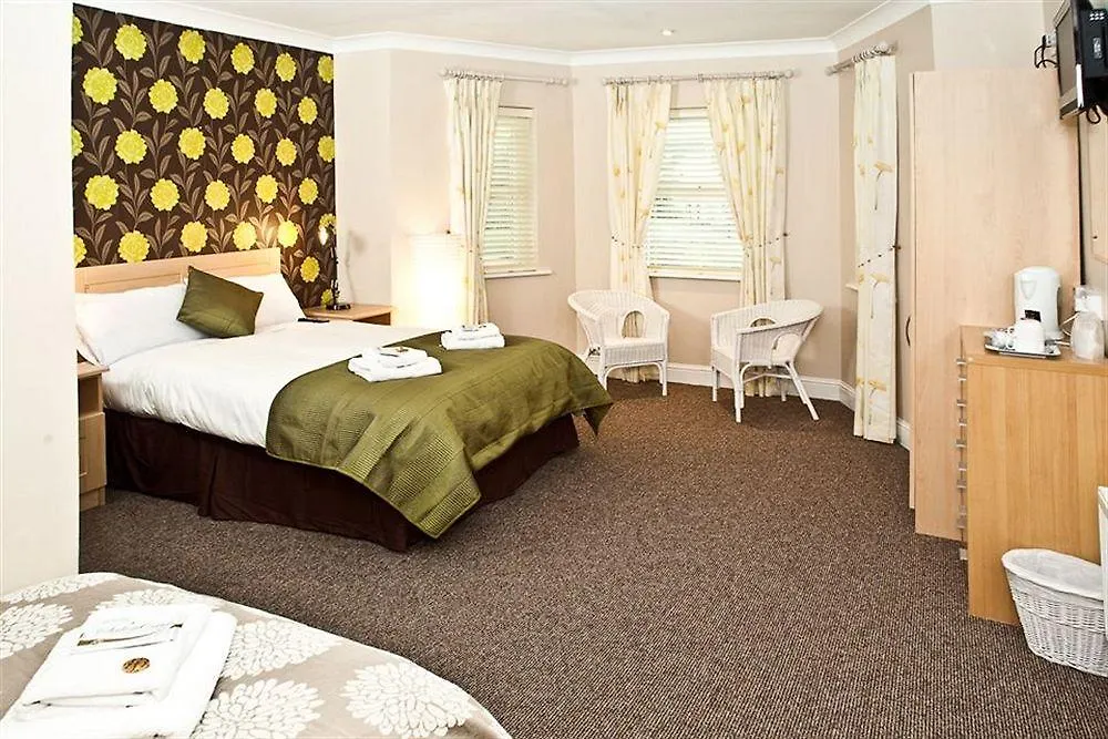 Pembroke House Bed & Breakfast Galway