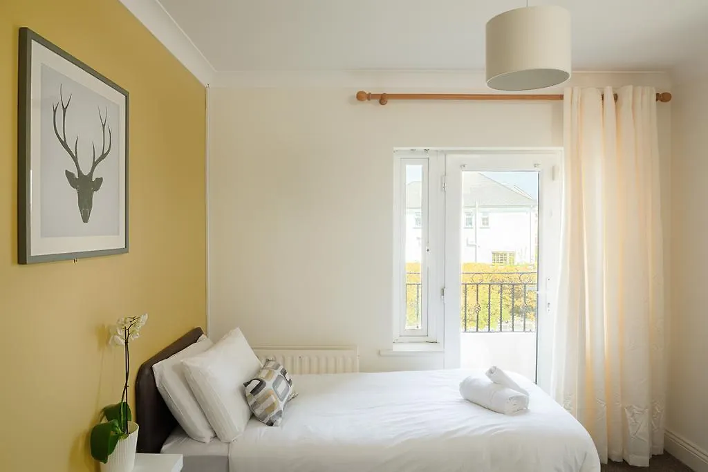 Pembroke House Bed & Breakfast Galway