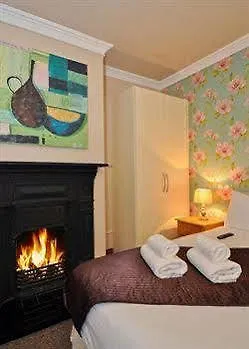 Pembroke House Bed & Breakfast Galway